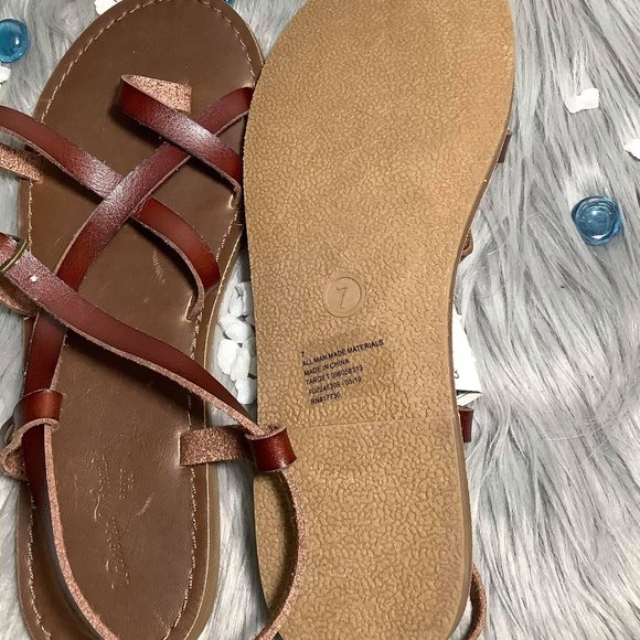 Women's Lavinia Toe Wrap Thong Sandal - Picture 3 of 6